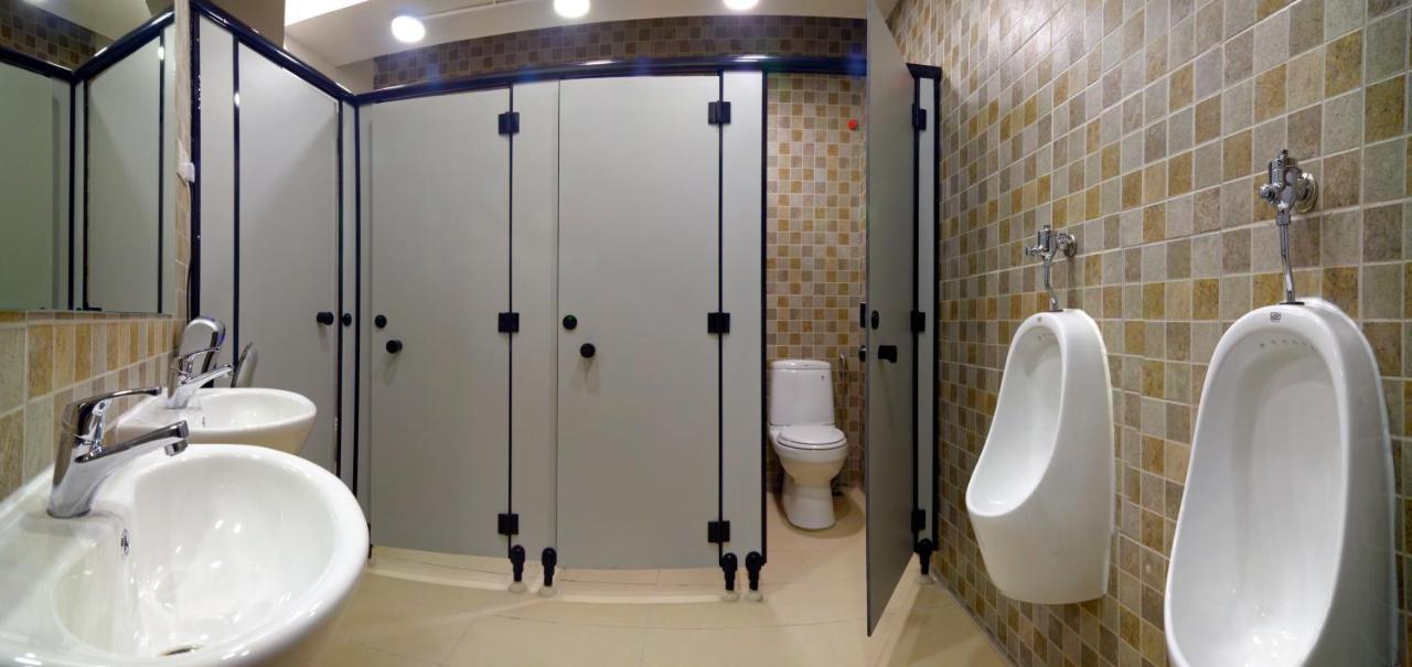 Bulatan Hostel Tanjong Aru Экстерьер фото